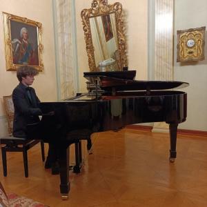 ecital pianisty młodego pokolenia Jakuba Koseckiego